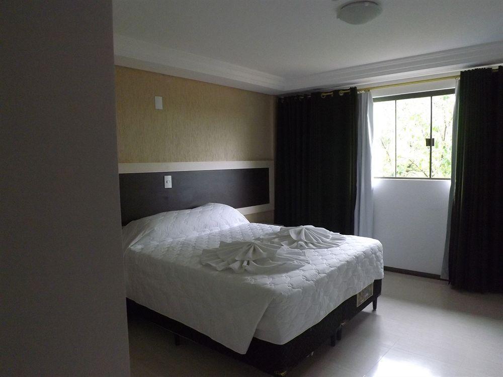 פוז דו איגואסו Hotel Cascata Das Pedras מראה חיצוני תמונה