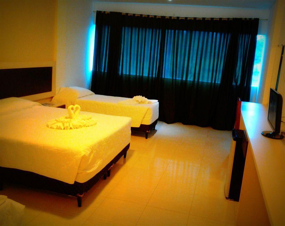 פוז דו איגואסו Hotel Cascata Das Pedras מראה חיצוני תמונה