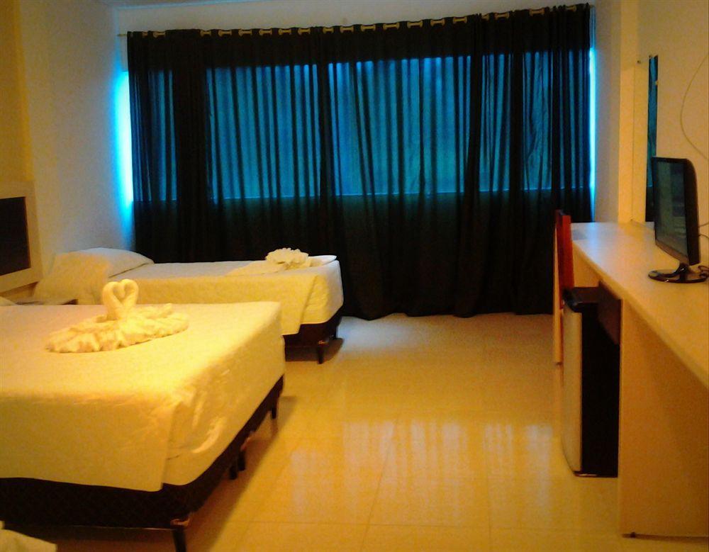 פוז דו איגואסו Hotel Cascata Das Pedras מראה חיצוני תמונה